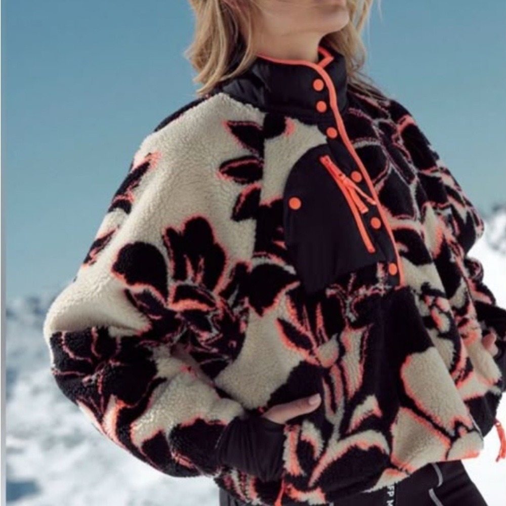 Floral Fleece Jacket - Black and Cream